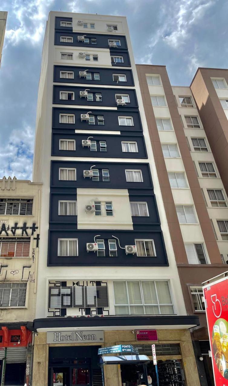 Hotel Neon - Proximo A 25 De Marco, Bom Retiro E Bras, A 2Min Do Mirante Sampa Sky E Pista De Skate Anhangabau Сан-Пауло Экстерьер фото
