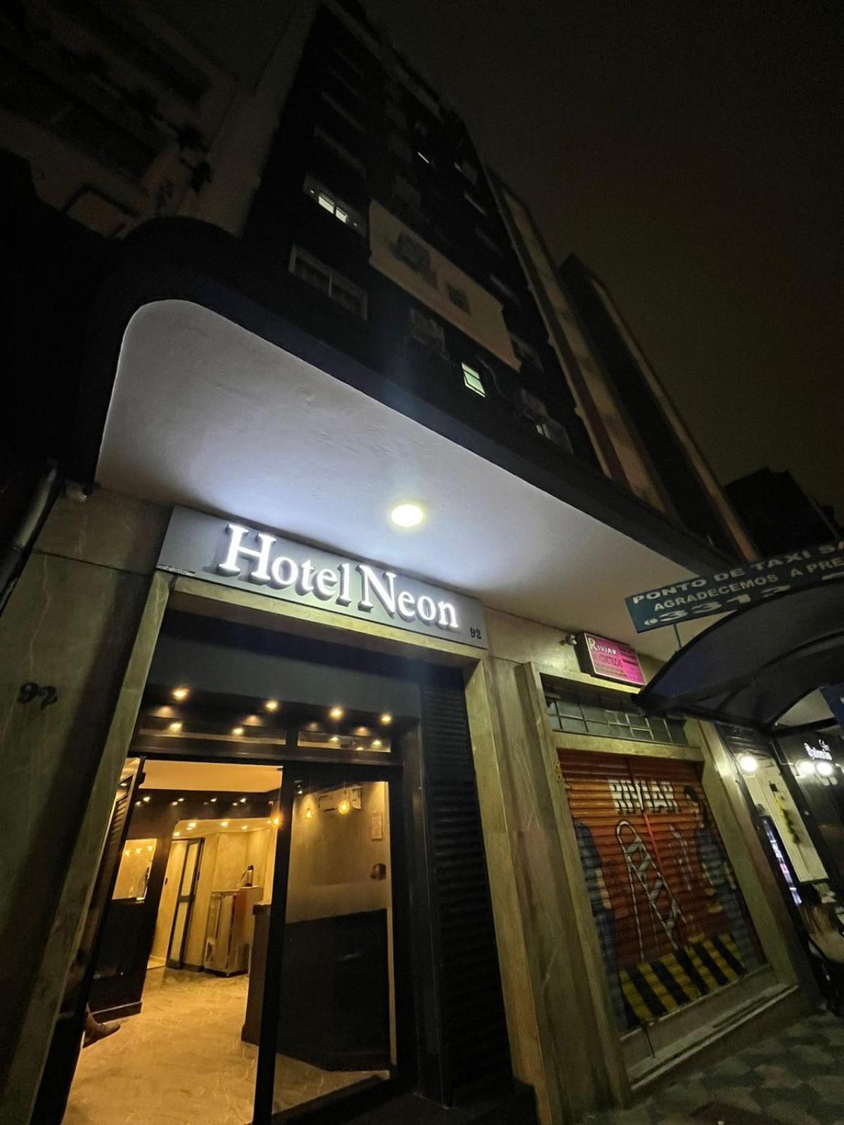 Hotel Neon - Proximo A 25 De Marco, Bom Retiro E Bras, A 2Min Do Mirante Sampa Sky E Pista De Skate Anhangabau Сан-Пауло Экстерьер фото