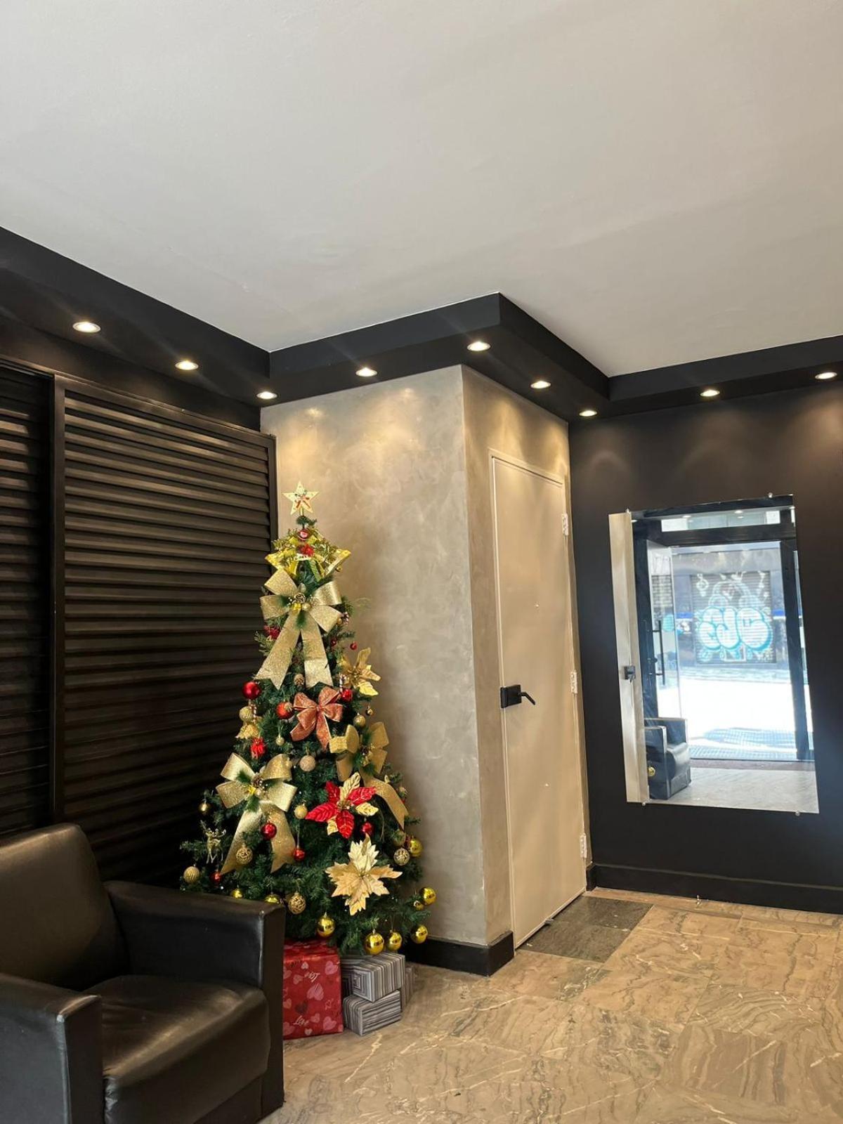 Hotel Neon - Proximo A 25 De Marco, Bom Retiro E Bras, A 2Min Do Mirante Sampa Sky E Pista De Skate Anhangabau Сан-Пауло Экстерьер фото