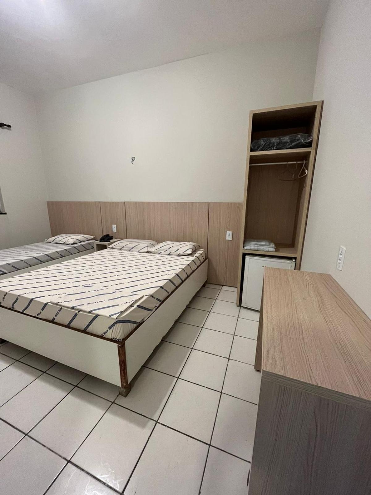 Hotel Neon - Proximo A 25 De Marco, Bom Retiro E Bras, A 2Min Do Mirante Sampa Sky E Pista De Skate Anhangabau Сан-Пауло Экстерьер фото